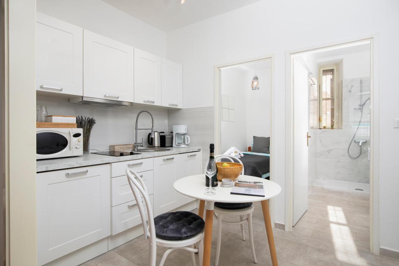 Kandlers street apartment Pula Buitenkant foto